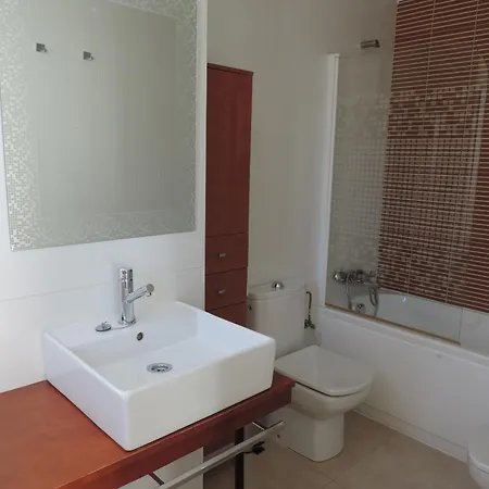 Апартаменты Les Portelles Del Mar 1ª Linea Playa *