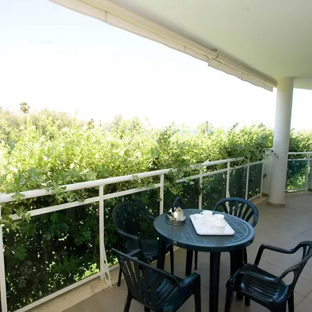 Les Portelles Del Mar 1ª Linea Playa Апартаменты